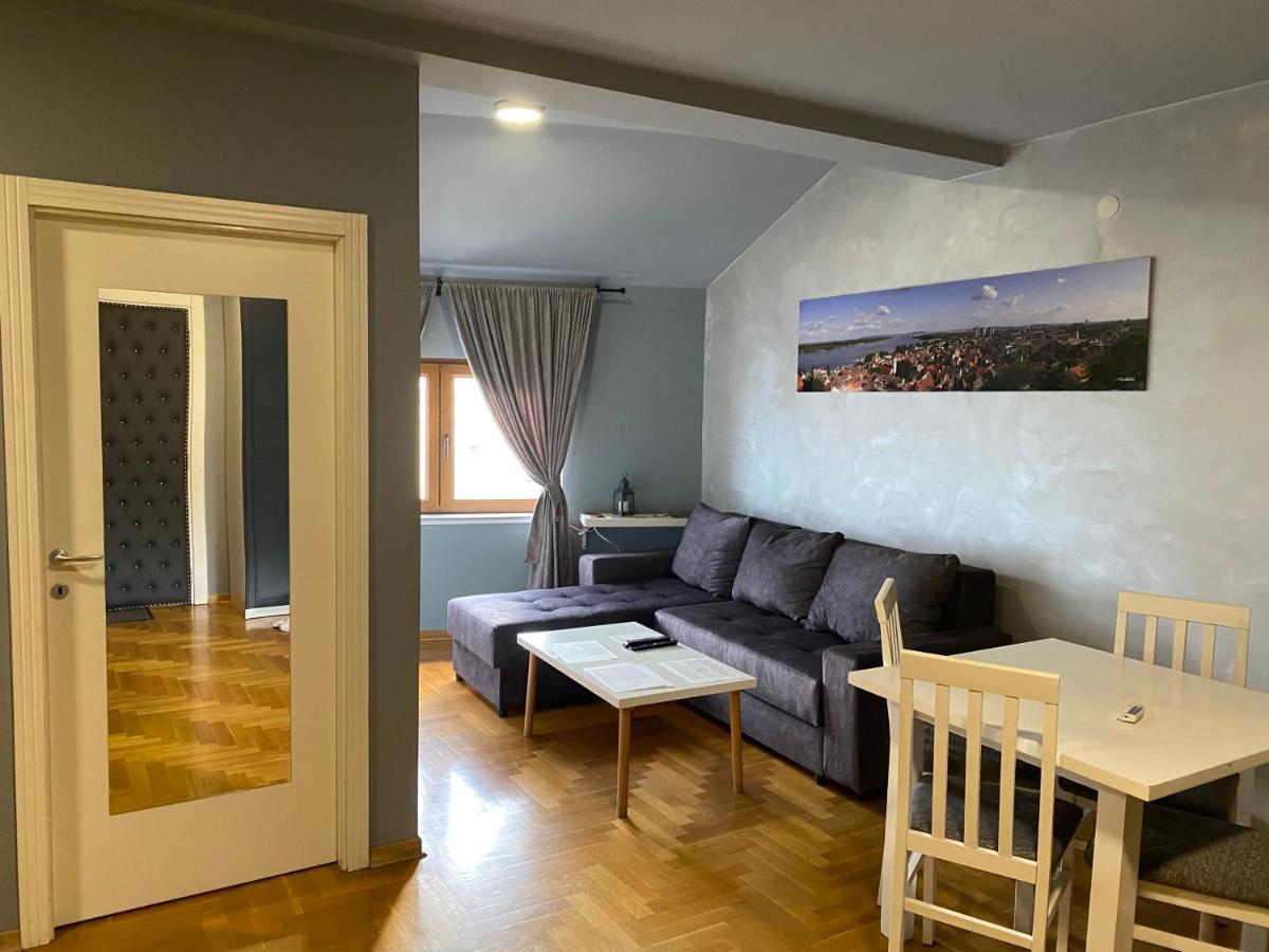 Aleksei Apartmani Belgrad Exteriör bild