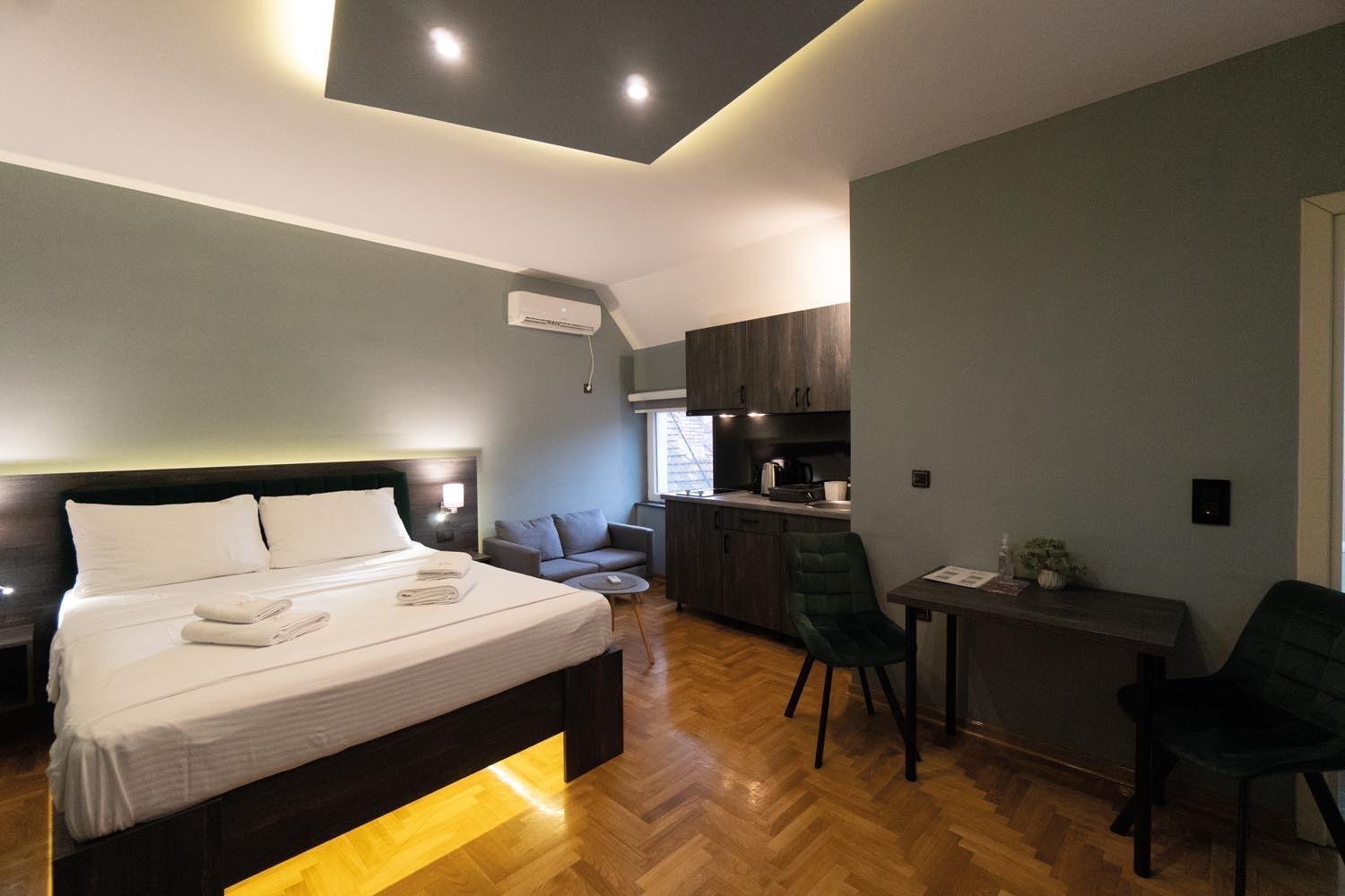 Aleksei Apartmani Belgrad Exteriör bild