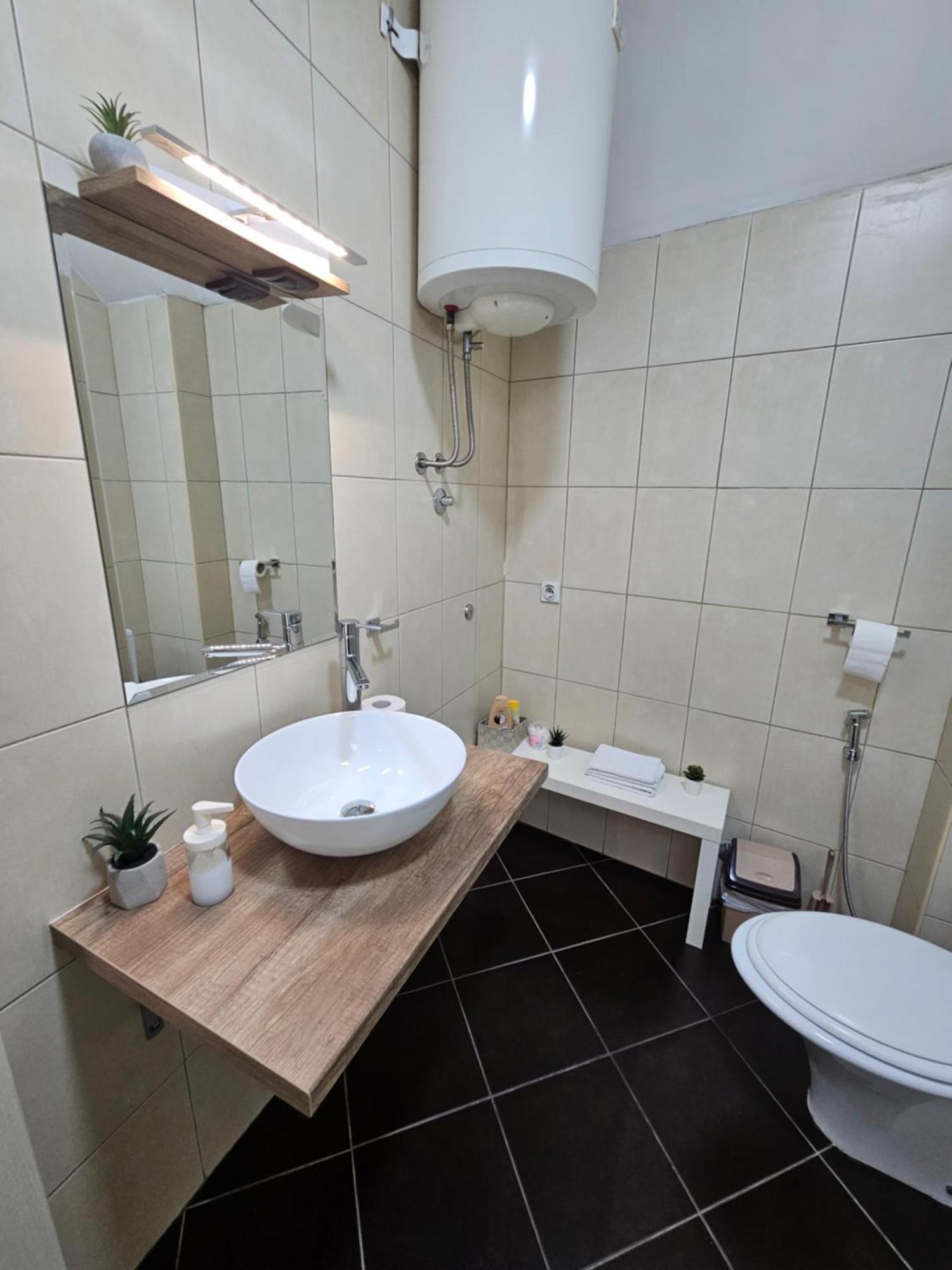 Aleksei Apartmani Belgrad Exteriör bild